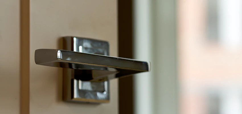 Door Lever Knob Repair in Visalia, California