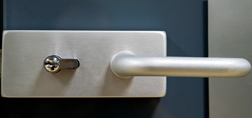 Change Patio Door Locks in Visalia, California
